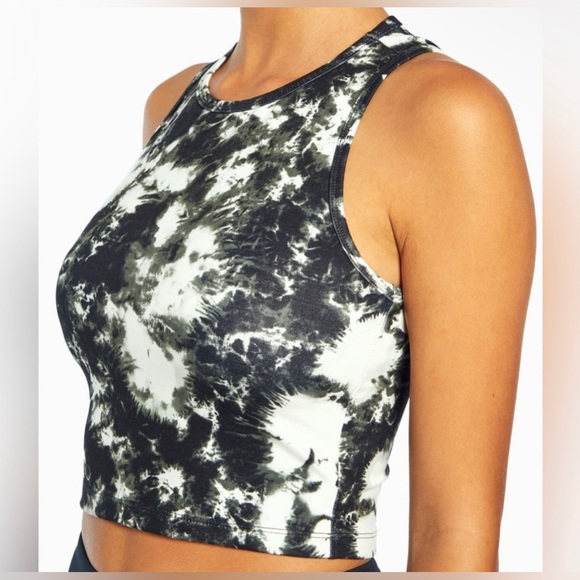 Marika Tops - Marika Size M tank top